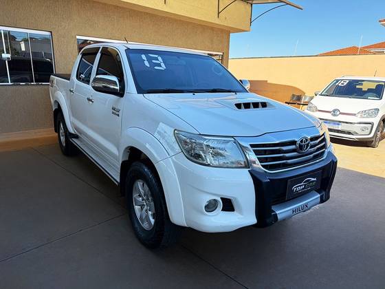 TOYOTA HILUX 3.0 SRV 4X4 CD 16V TURBO INTERCOOLER DIESEL 4P MANUAL